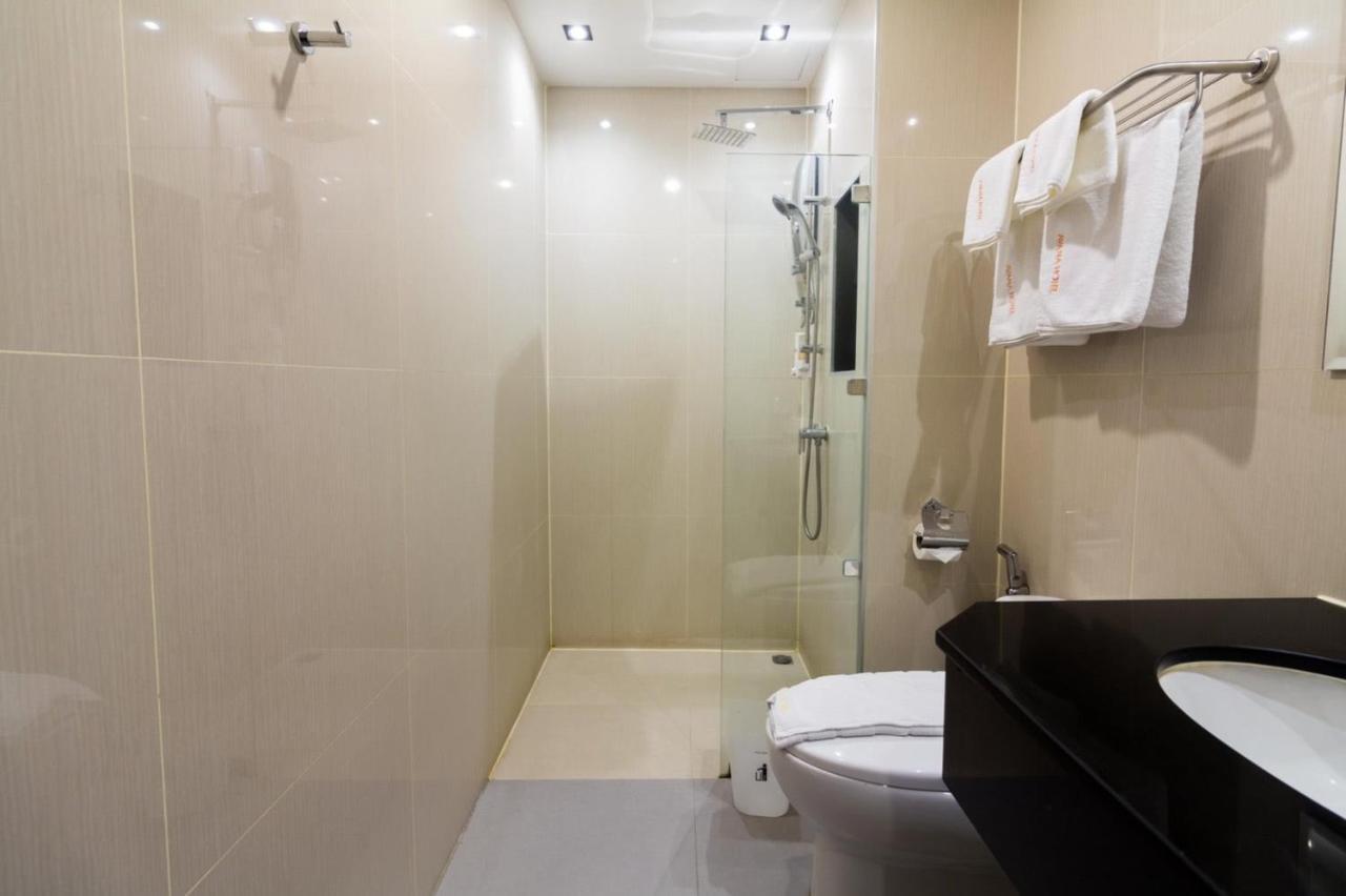 C Hotel Bangna Bangkok Buitenkant foto